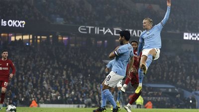 التعادل الإيجابي يحسم شوط المباراة الأول بين فريقي ليفربول ومانشستر سيتي 