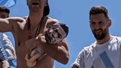 لسخريته من مبابي.. فرنسا تتقدم بشكوى رسمية ضد حارس منتخب التانجو