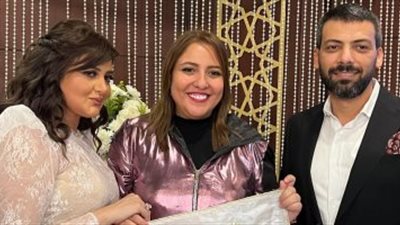 مي كساب تُشارك في حفل عقد قران المطربة شذى