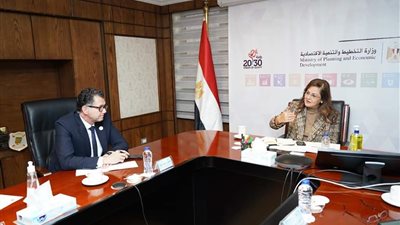 وزيرة التخطيط تبحث الخطوات المستقبلية لمبادرات الوزارة في COP27