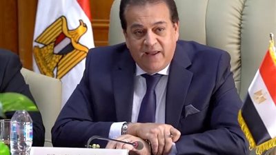 الصحة تُعلن فحص 754 ألف طالب للكشف المبكر عن الأنيميا والسمنة والتقزم
