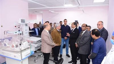 وزير التعليم العالي يتفقد المستشفى الجامعي الجديد بسوهاج 