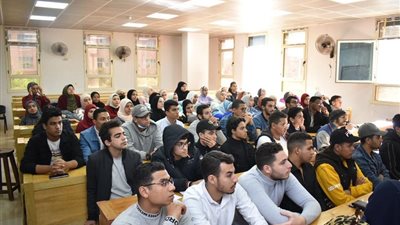 ندوة تعريفية حول البعثات المقدمة من الصين لطلاب جامعة بني سويف