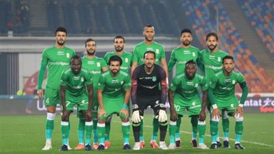 زوران يُعلن تشكيل الاتحاد أمام بيراميدز في معركة 