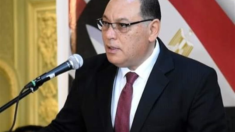 الدكتور ممدوح غراب