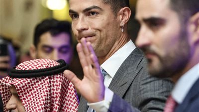 رئيس النصر السعودي: تحديد قيمة الصفقة تم بناءً على كون رونالدو أفضل لاعب في العالم 