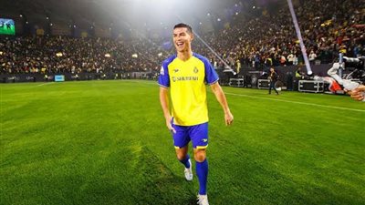 بسبب عطل كهربائي .. تأجيل ظهور رونالدو بقميص النصر أمام الطائي 