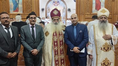 بالصور| وفد المصريين الأحرار يجوب المرج والخصوص للتهنئة بأعياد الميلاد