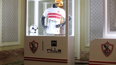 صور.. التحضيرات النهائية قبل مؤتمر الإعلان عن راعي نادي الزمالك