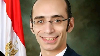محمد عبد العزيز: هل رصدت الحكومة حالة الإحباط التي تسيطر على الشعب