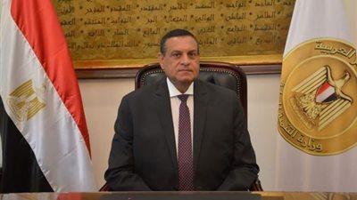 وزير التنمية المحلية يعلن استمرار مبادرة 