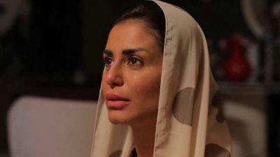بالحجاب.. منة فضالي تكشف عن شخصيتها في أحدث أعمالها