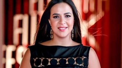 إيمي سمير غانم تواجه رسالة لوالدتها في ذكرى ميلادها  