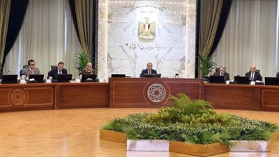خلال اجتماع الحكومة الإسبوعي.. مدبولي يشيد بدور القيادة السياسية على المستوى الخارجي