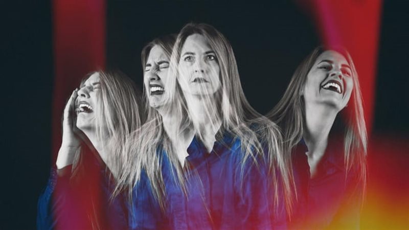 أضرار كبت المشاعر