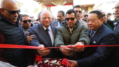 وزير الشباب ومحافظ القاهرة يفتتحوا عدة مشروعات في مركز شباب روض الفرج