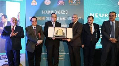 محافظ الشرقية يشارك في فاعليات المؤتمر السنوى بجامعة الزقازيق