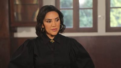 اليوم.. عزاء والد مي فاروق بمسجد الشرطة