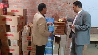 محافظ الشرقية يطمئن على توافر السلع الغذائية بمعارض 