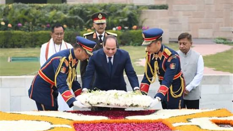 الرئيس السيسي يزور