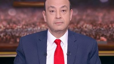 عمرو أديب: كلاتنبرج مشي بعد ما اتحاد الكرة قاله مش هنقدر نحميك