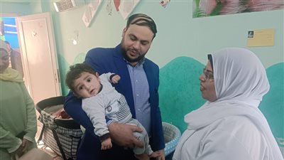 وكيل وزارة صحة الإسماعيلية يتفقد دار إيواء أطفال مدينة المستقبل 