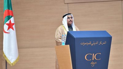 رئيس البرلمان العربي يدعو إلى برامج عمل مشتركة لتعزيز العمل