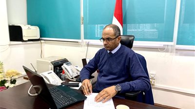 نائب وزير الإسكان يشارك في اجتماع اللجنة العلمية للوزارة 
