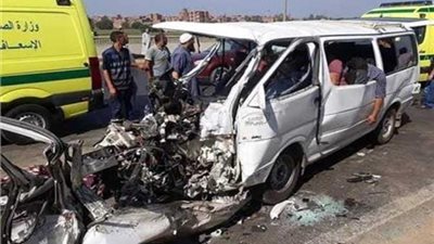إصابة 12 شخصاً على طريق دائري الفيوم