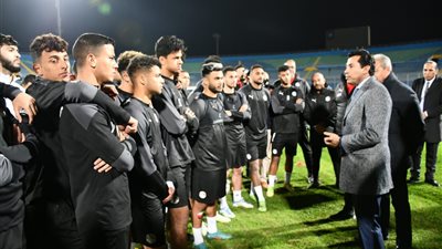 وزير الرياضة يؤكد على ثقته بلاعبي المنتخب الأوليمبي لمباراتي زامبيا
