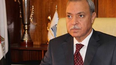 محافظ القليوبية يتفقد محطة معالجة الصرف الصحي بمدينة الخانكة