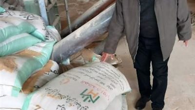 تموين الشرقية ينجح في ضبط 240 طن أعلاف بمدينة بلبيس