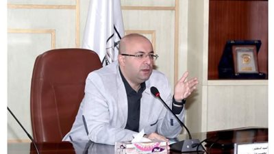 محافظ بني سوف يوجه بالتحقيق في مخالفات التفتيش المالي 