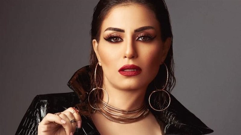 منة فضالي تتعرض لأزمة