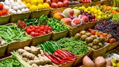 الفاصوليا بـ15 جنيه واليوسفي بـ10.. أسعار الخضروات والفاكهة اليوم الأربعاء