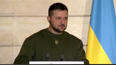 بسبب الحرب الروسية.. الرئيس الأوكراني يطلب امداده عسكريًا بشكل عاجل
