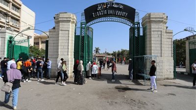 جامعة الزقازيق تشارك بوفد طلابي في رحلة 