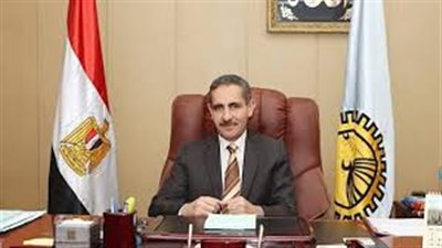 محافظ الغربية يتفقد الطرق والمحاور الجديدة بطنطا