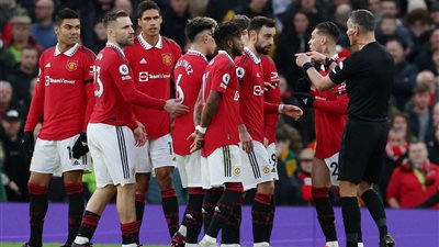 بثلاثي في الهجوم.. تشكيل مانشستر يونايتد المتوقع أمام برشلونة 