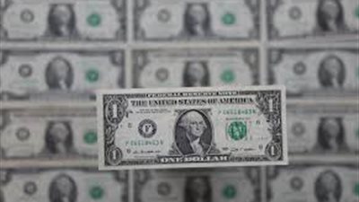 الدولار زاحفًا.. الأخضر يواصل الارتفاع في تعاملات اليوم الأحد ١٢-٢-٢٠٢٣