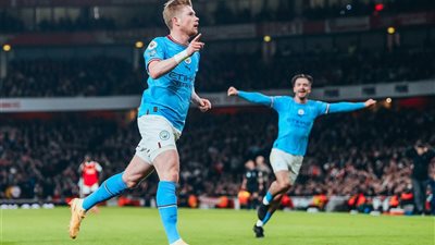 مانشستر سيتي يقسو على أرسنال بثلاثية ويعتلي صدارة الدوري الإنجليزي 