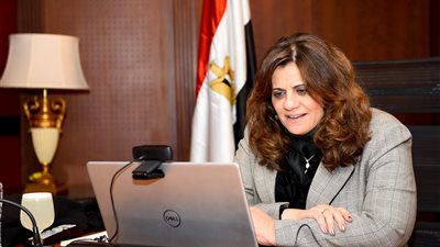 ضمن مبادرة ساعة مع الوزيرة.. الهجرة تلتقي 5 جاليات مصرية