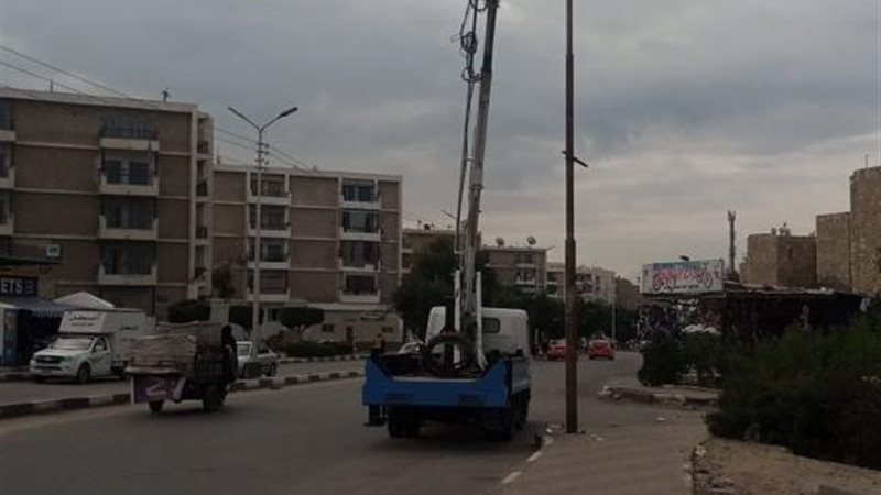 تغيير أطقم الإنارة