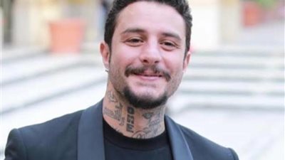 أحمد الفيشاوي يروج لفيلمه القادم «ورد ريحان»