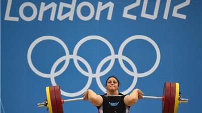 اعتبروها زي مؤمن زكريا.. رسالة مدرب منتخب مصر لرفع الأثقال لعلاج نهلة رمضان