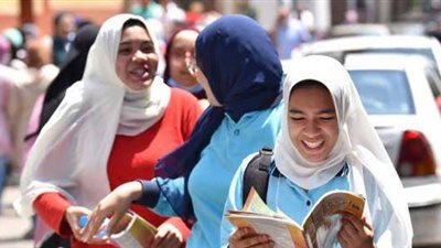 خبير تعليم يضع روشتة لأولياء الأمور لضمان تفوق أبنائهم في الثانوية العامة