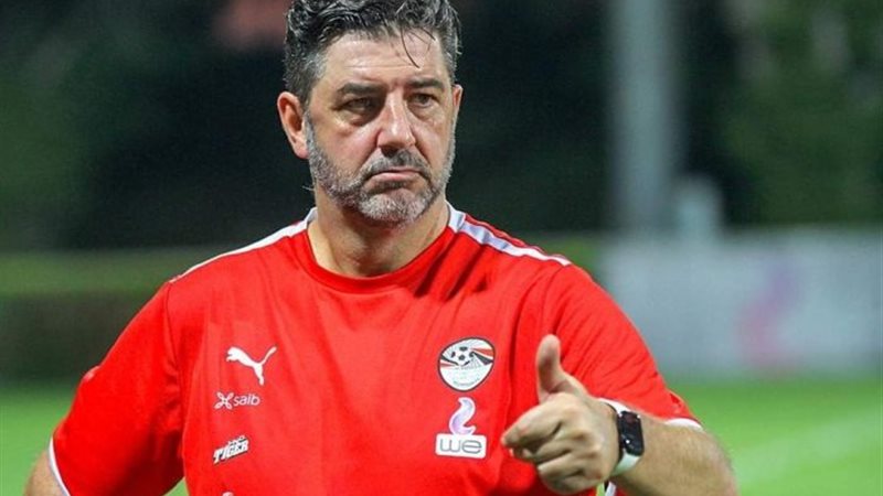 روي فيتوريا مدرب