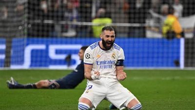 بنزيمة يقود تشكيل ريال مدريد المتوقع أمام أتليتكو بالدوري الإسباني 