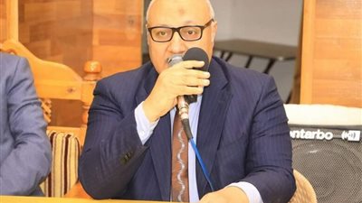 شحاتة العرابي يودع إذاعة القرآن الكريم بعد 35 عامًا من الإبداع
