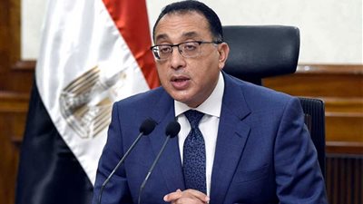 رئيس الوزراء يستعرض مشروعات مياه الشرب بسيناء